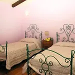 Cantagrilli 1 Apartment *